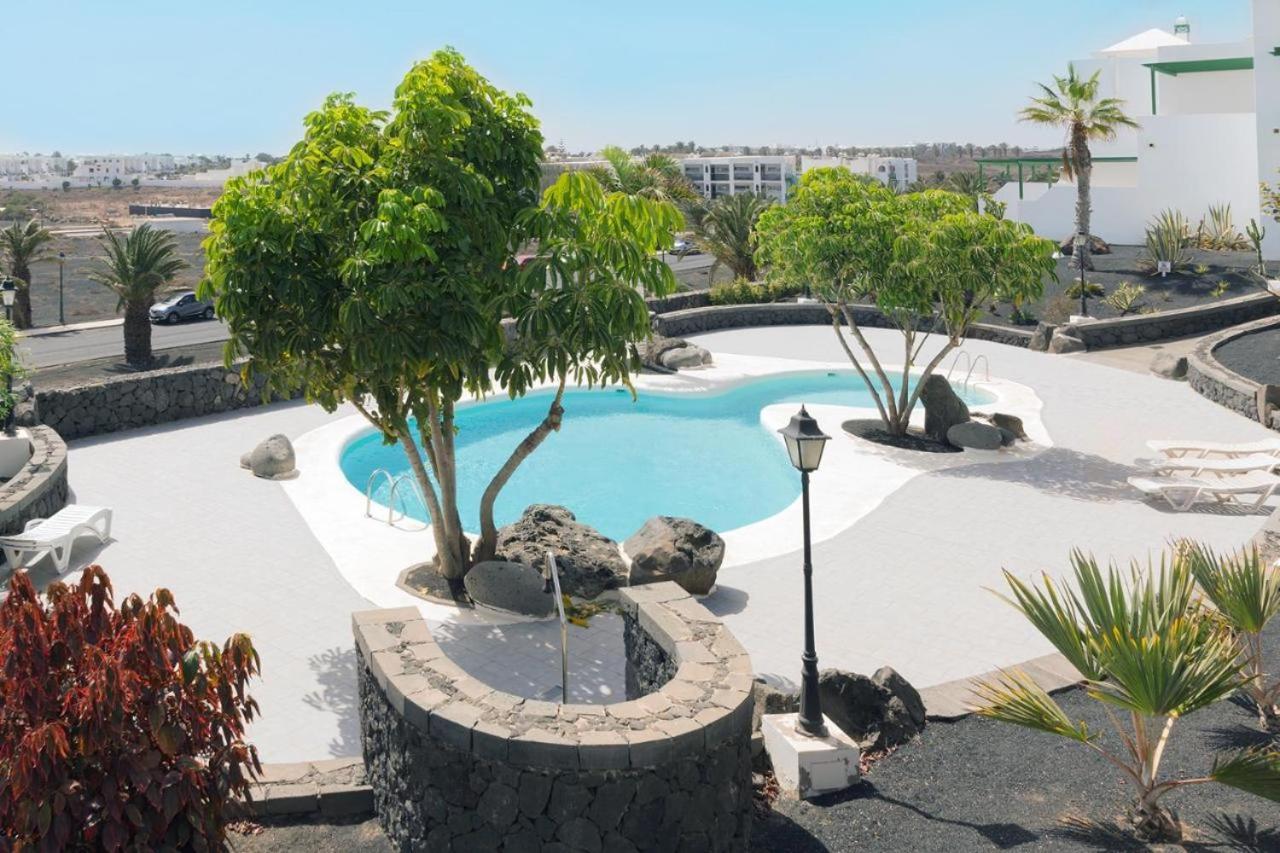 Ferienwohnung Apartamento Om Con Piscina Y Vistas Al Mar Costa Teguise Exterior foto